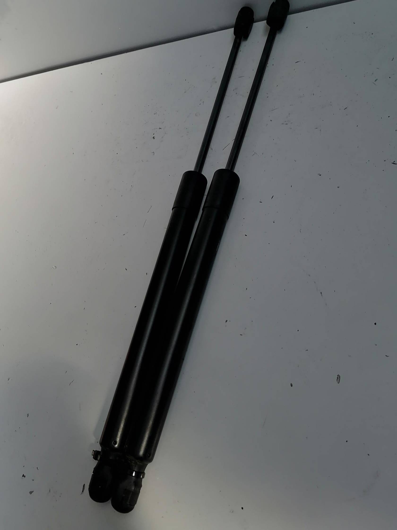 Asta ammortizzante portello post. sx.